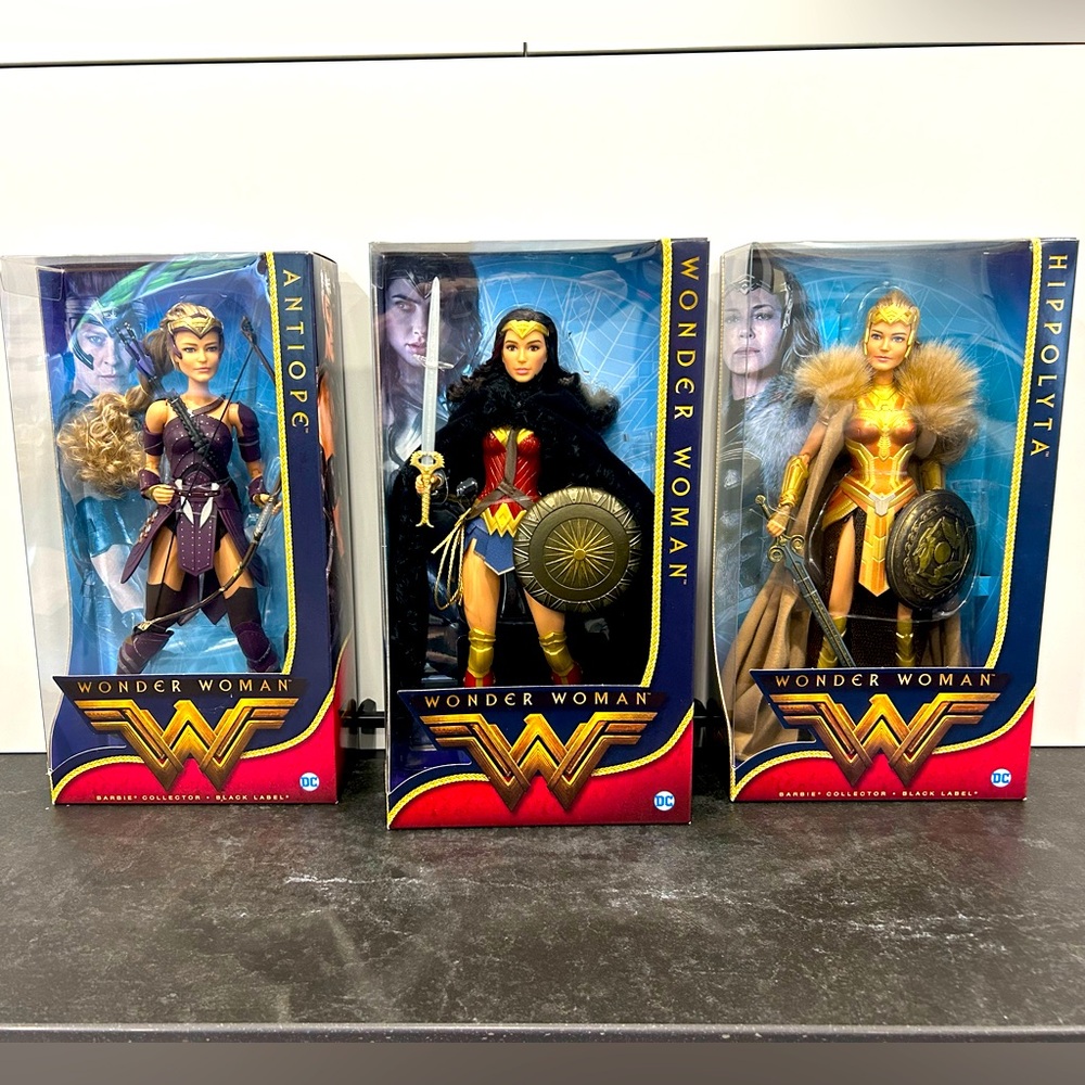 New in box DC Wonder Woman Barbie Black collection -sold as set